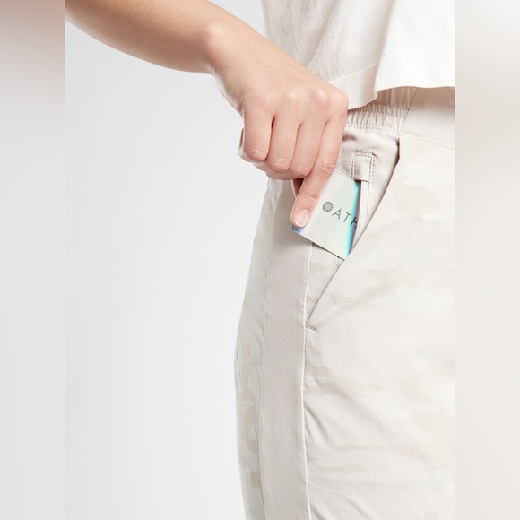 Athleta Brooklyn Camo Jogger - Picture 3 of 10